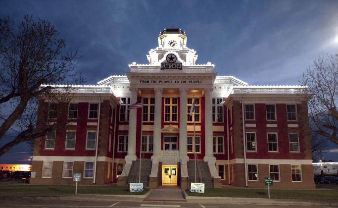 Just when I thought nothing could be more beautiful than our very own San Saba County Courthouse, I saw the Courthouse during totality on Monday, April 8, 2024! Photos by Djuana Payton, Editor